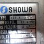 SHOWA LUBRICATOR LCB 4 7285 LUBRICATION TANK PUMP 0910996 3-6398 LF01 01 D