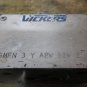 VICKERS VALVE DGMFN 3 Y A2W B2W 21 LOT OF 2 PIECES