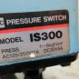 SMC PRESSURE SWITCH MODEL IS300 AC125/250V15A DC30V5A MORI SEIKI MV40