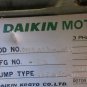 DAIKIN  HYDRAULIC OIL MOTOR M15A1X-2-30 PUMP V15A1RX-40 V15 A1RX-40 WARRANTY