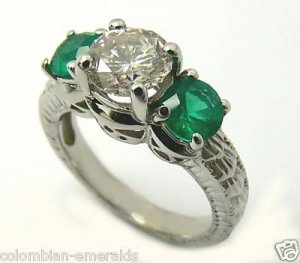 COLOMBIAN EMERALD DIAMOND 3-STONE RING 2.07CTS