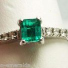 Elegant Colombian Emerald & Diamond Ring