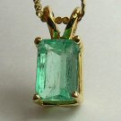 RADIANT COLOMBIAN EMERALD & GOLD PENDANT 1CT