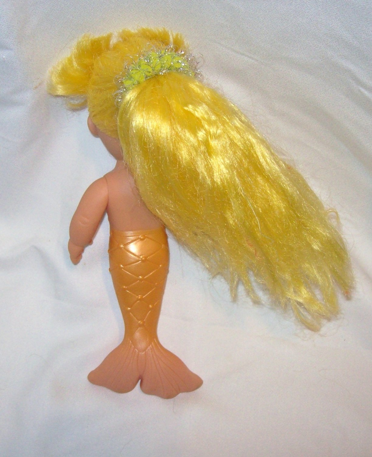 Bathtime yellow hair Mermaid Doll by Toysmith