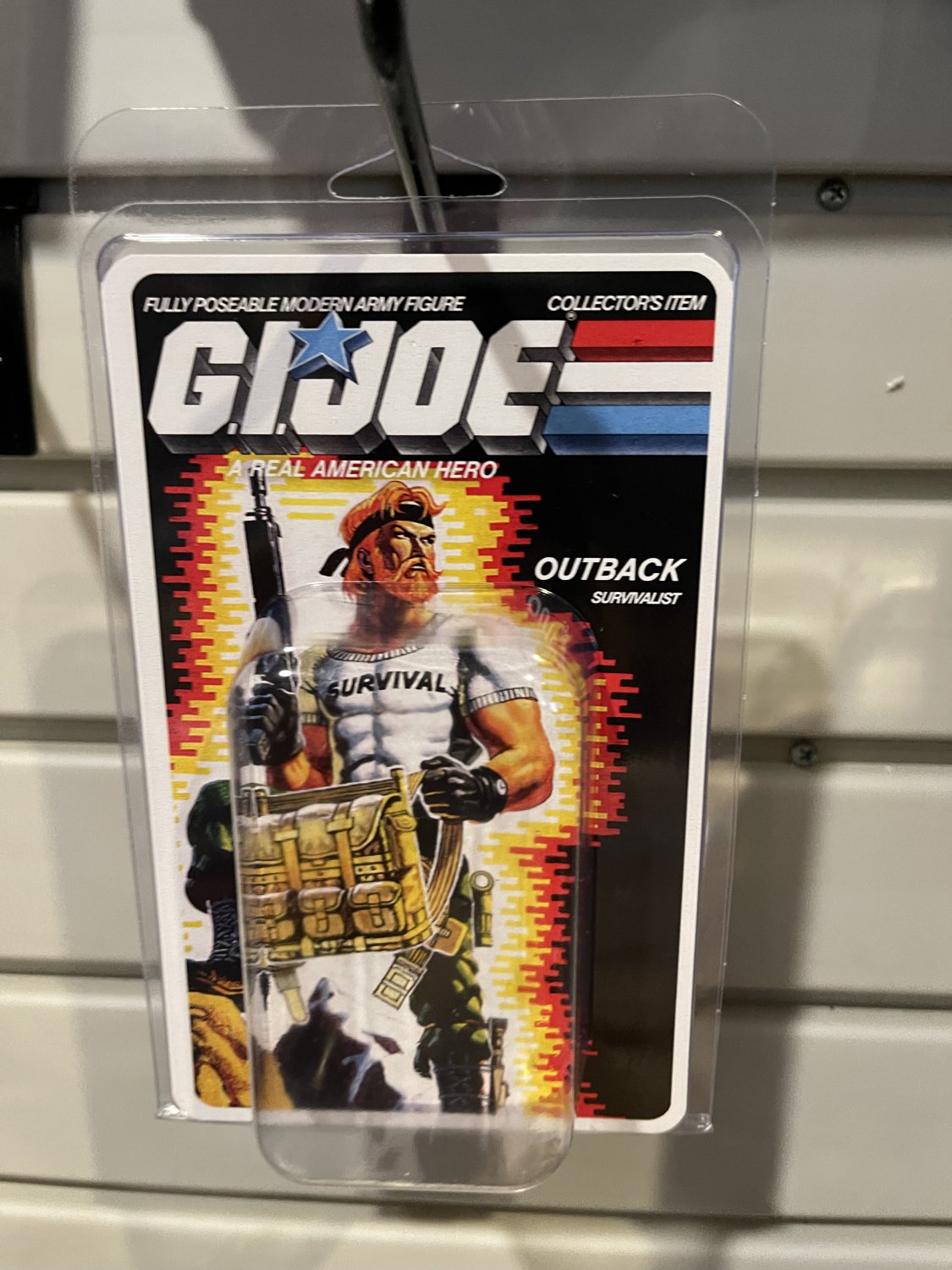 GiJoe Outback Clamshell Display Case