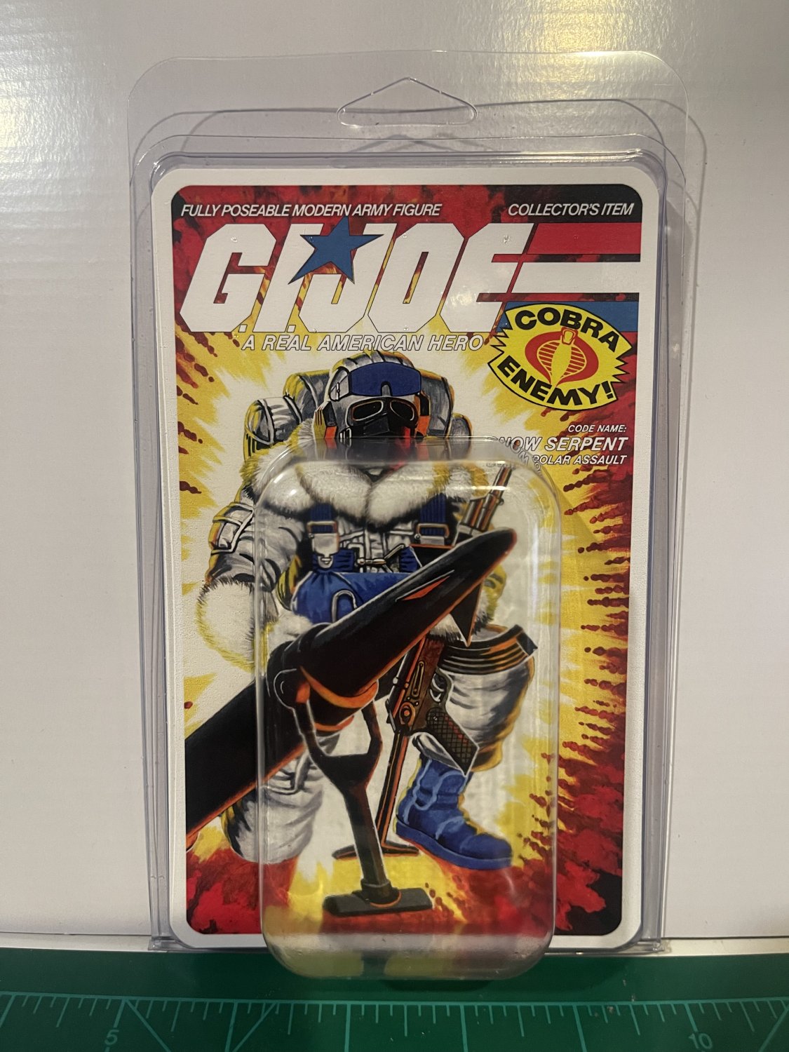 GiJoe Snow Serpent Clamshell Display Case
