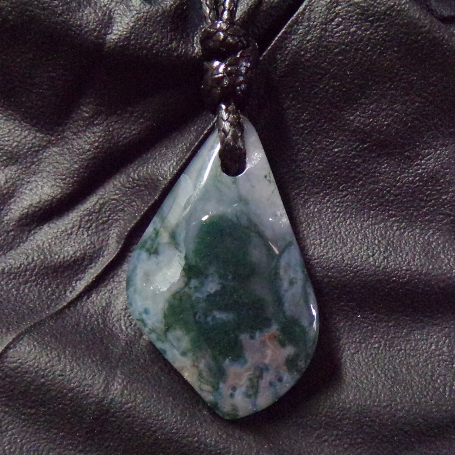 green moss agate pendant
