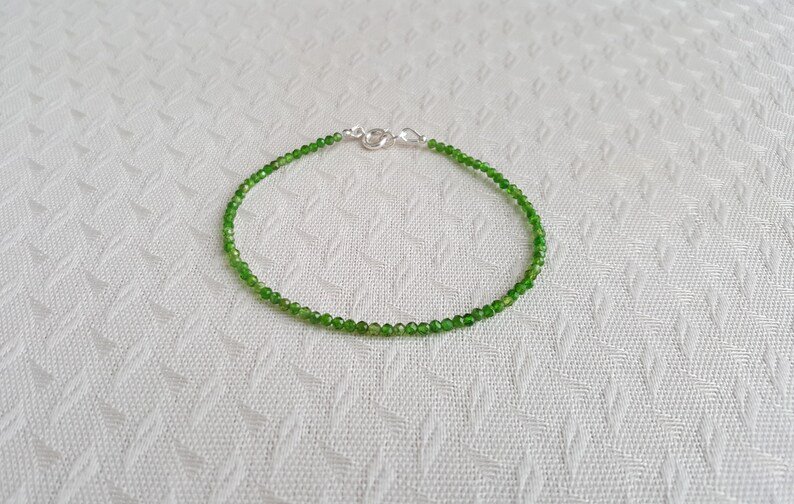 Siberian Emerald Round 2mm Smooth beads adjustable stacking bracelet