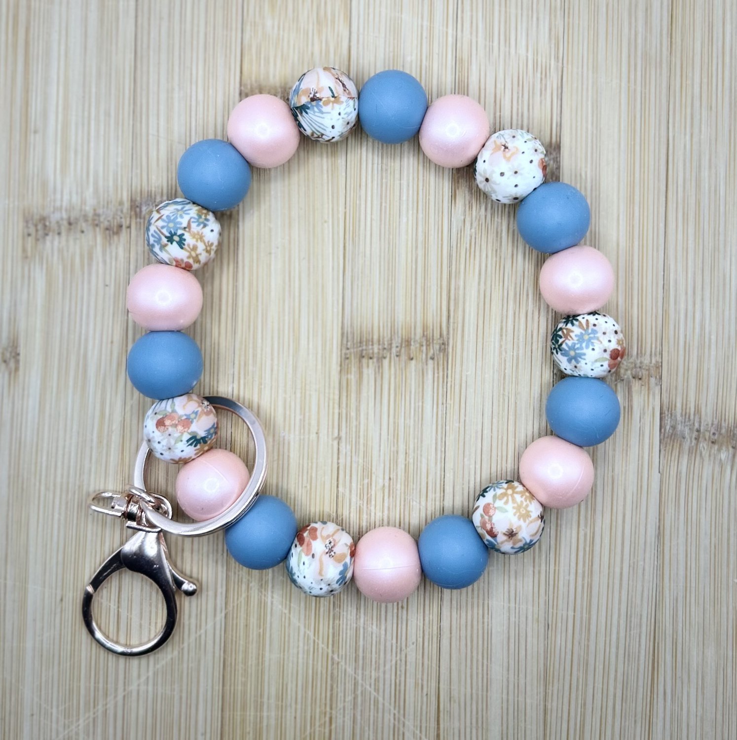 Wristlet keychain