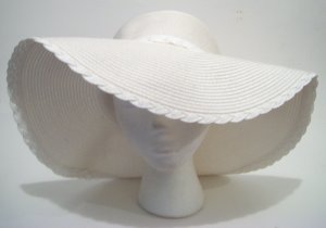 White Floppy  Straw Bride Church Wedding Derby Easter  Sun Beach Hat