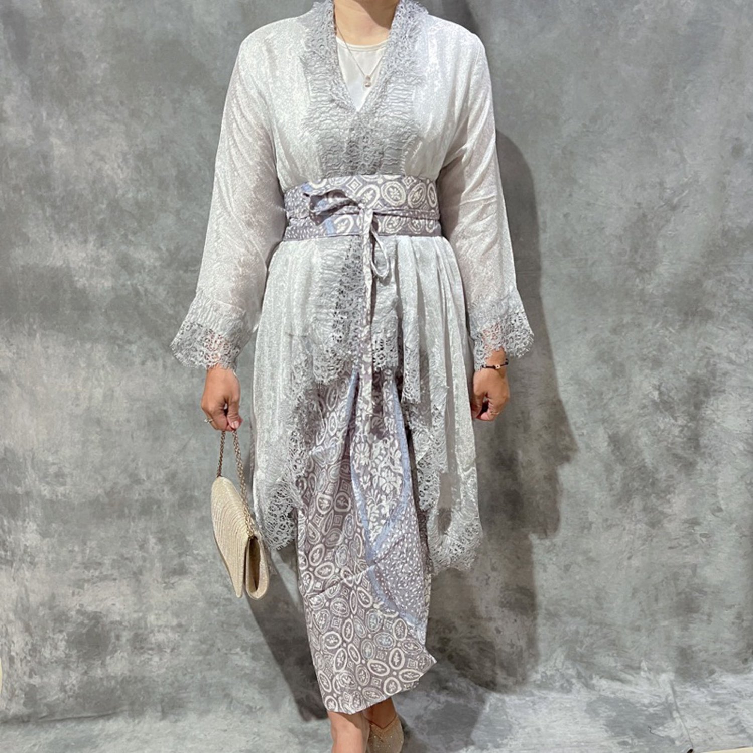 Outer Brukat Lace and Lilit Batik Set 3in GREY