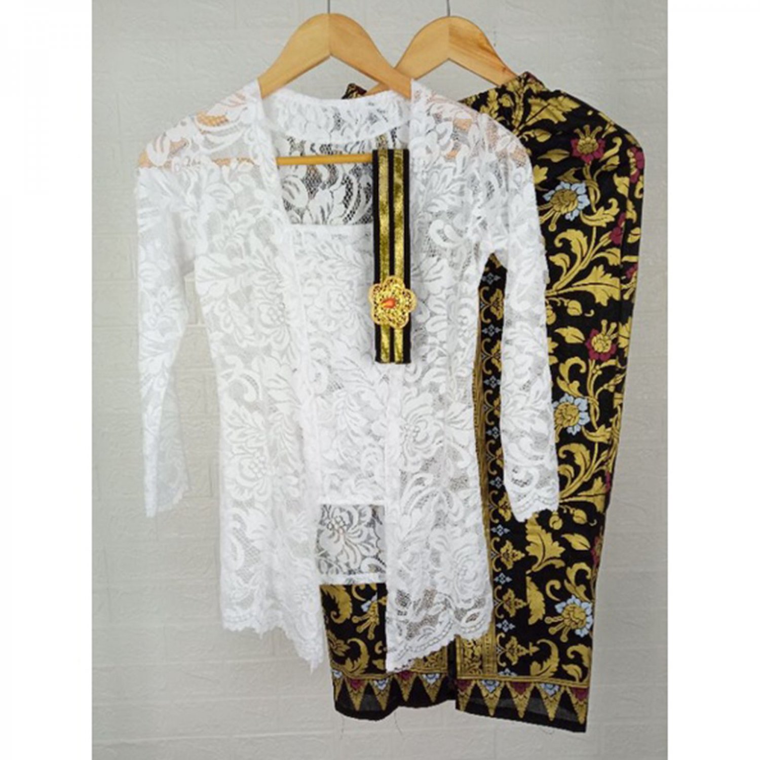 Elegance Redefined Modern Kebaya Suit And Balinese Brukat Kebaya,Kebaya Dress,Kebaya,Kebaya White