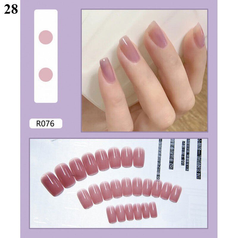 24pcs Short Fake Nails Mode #28 Press on Full Cover False Nails