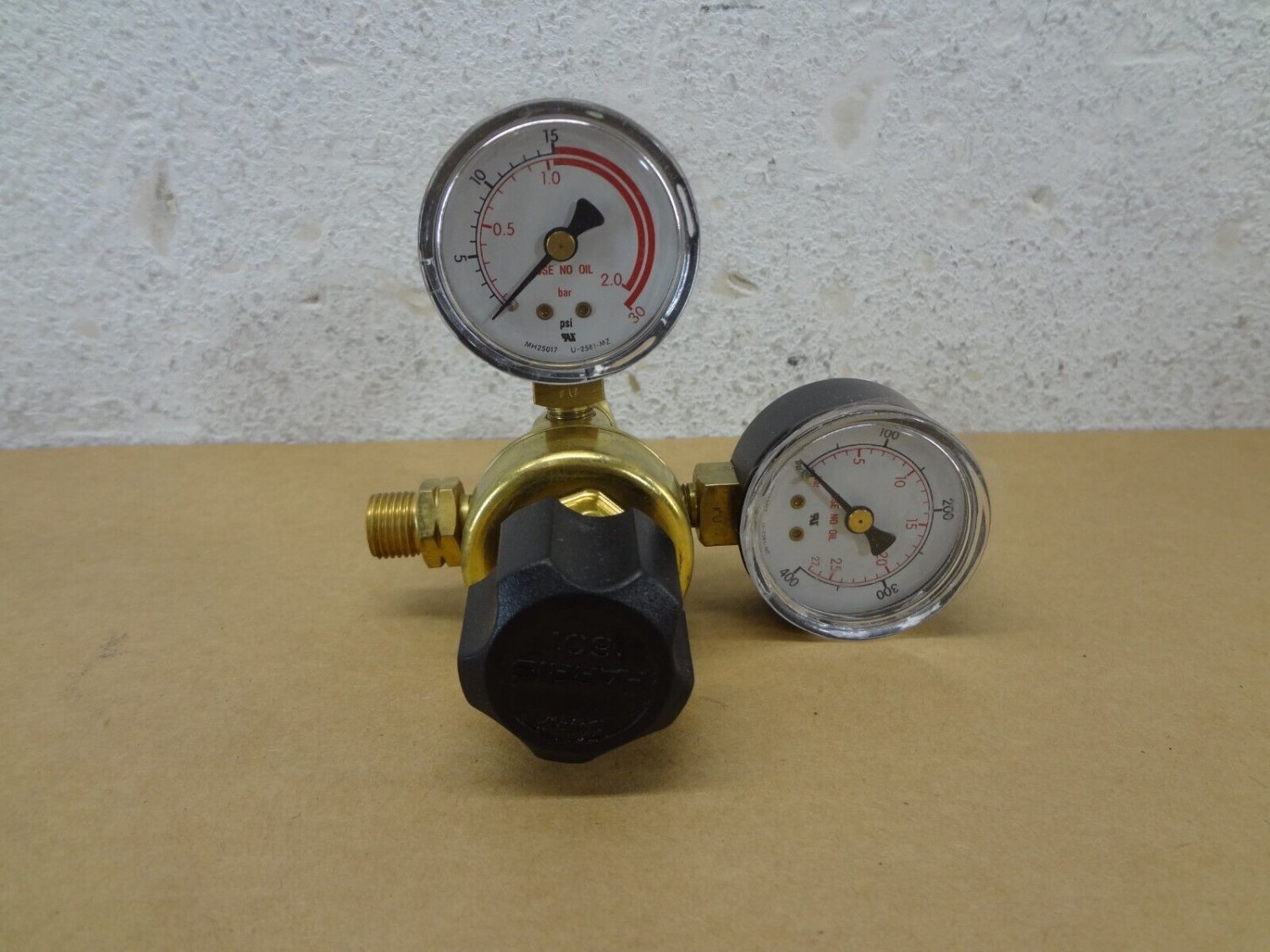 Harris 601-15-200-A Light Duty Industrial Acetylene Single Stage Regulator