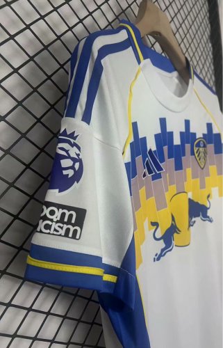 LEEDS UNITED 25-26 AWAY