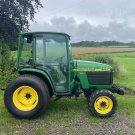 John Deere 4200, 4300, 4400 Compact Utility Tractor Operator's Manual OMLVU11740