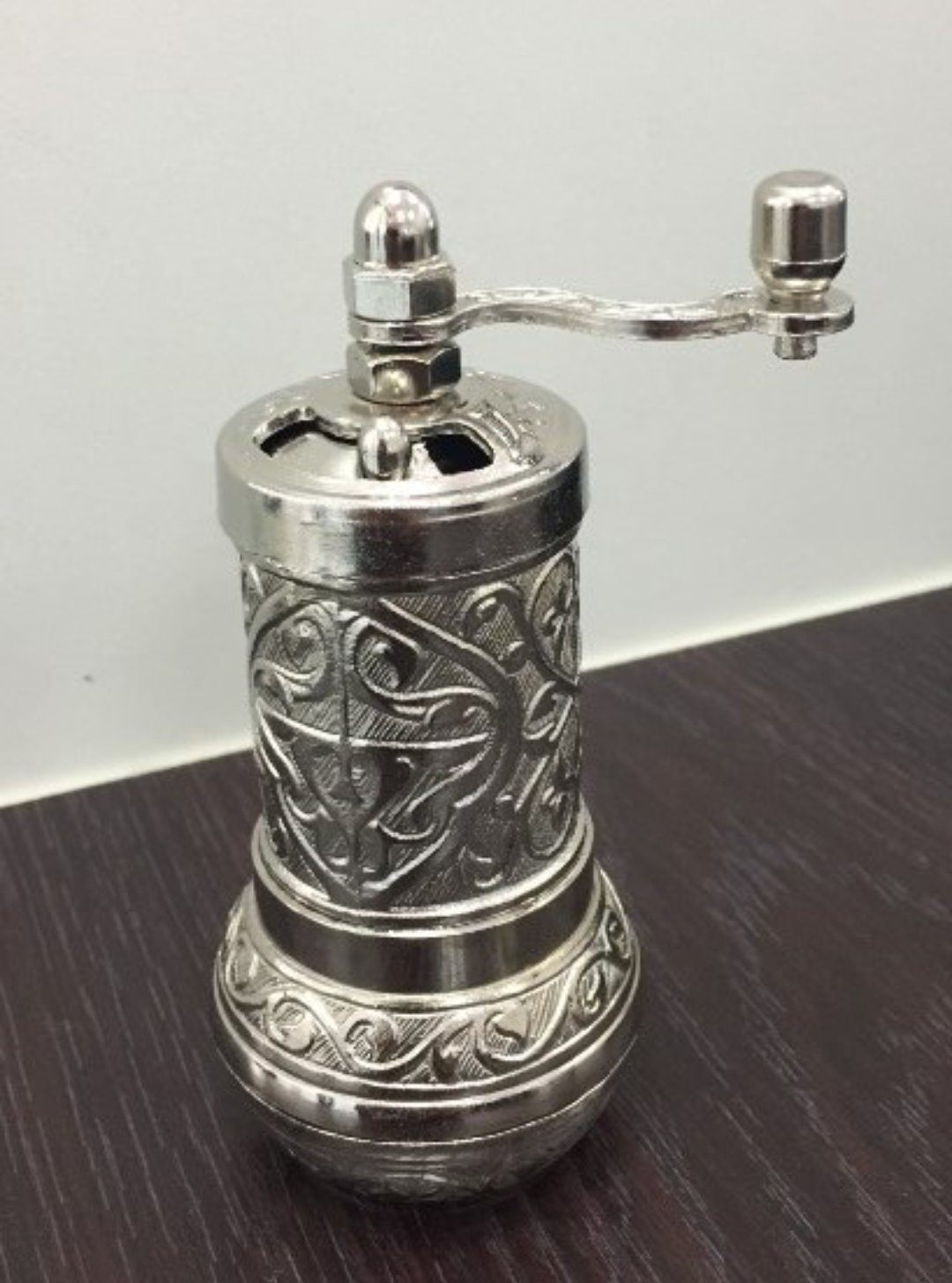 Removable And Easy To Clean Turkish Small Manual Coffee Grinder