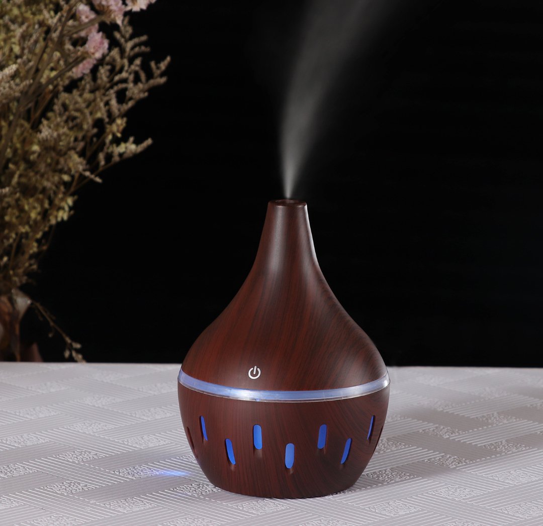 Household mini air humidifier