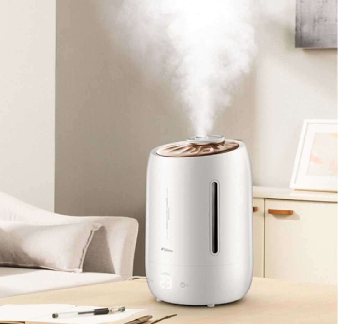 Large capacity air humidifier