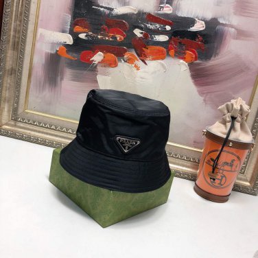 prada re-nylon bucket hat p91244