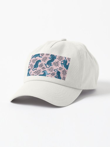 Asian tigers and tropical leaves Cap