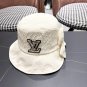 LV beach hat, fresh and light flat-top French sun protection hat for taking photos (15)