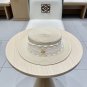 LV beach hat, fresh and light flat-top French sun protection hat for taking photos (20)