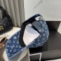 LV classic baseball cap, a versatile item that looks great no matter how you pair it (3)