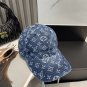LV classic baseball cap, a versatile item that looks great no matter how you pair it (3)