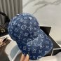 LV classic baseball cap, a versatile item that looks great no matter how you pair it (3)