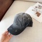 LV classic baseball cap, a versatile item that looks great no matter how you pair it (6)