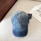 LV classic baseball cap, a versatile item that looks great no matter how you pair it (7)