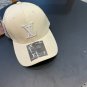 LV classic baseball cap, a versatile item that looks great no matter how you pair it (10)