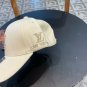 LV classic baseball cap, a versatile item that looks great no matter how you pair it (12)