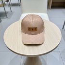 LV classic baseball cap, a versatile item that looks great no matter how you pair it (21)