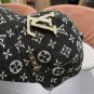 LV classic baseball cap, a versatile item that looks great no matter how you pair it (26)