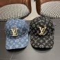LV classic baseball cap, a versatile item that looks great no matter how you pair it (26)