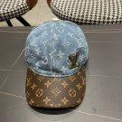 LV classic baseball cap, a versatile item that looks great no matter how you pair it (37)