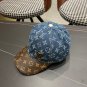 LV classic baseball cap, a versatile item that looks great no matter how you pair it (39)