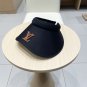 LV classic baseball cap, a versatile item that looks great no matter how you pair it (41)