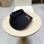 LV classic baseball cap, a versatile item that looks great no matter how you pair it (41)