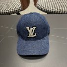 LV classic baseball cap, a versatile item that looks great no matter how you pair it (42)