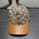 LV classic baseball cap, a versatile item that looks great no matter how you pair it (49)