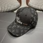 LV classic baseball cap, a versatile item that looks great no matter how you pair it (56)