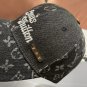LV classic baseball cap, a versatile item that looks great no matter how you pair it (56)
