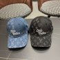 LV classic baseball cap, a versatile item that looks great no matter how you pair it (56)