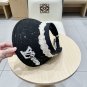 LV classic baseball cap, a versatile item that looks great no matter how you pair it (64)
