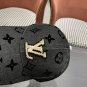 LV classic baseball cap, a versatile item that looks great no matter how you pair it (68)