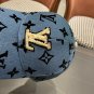 LV classic baseball cap, a versatile item that looks great no matter how you pair it (70)