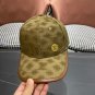 LV classic baseball cap, a versatile item that looks great no matter how you pair it (91)